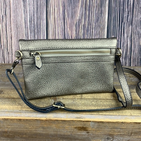 Joy Susan Metallic / Pewter Crossbody Bag - Picture 2 of 16
